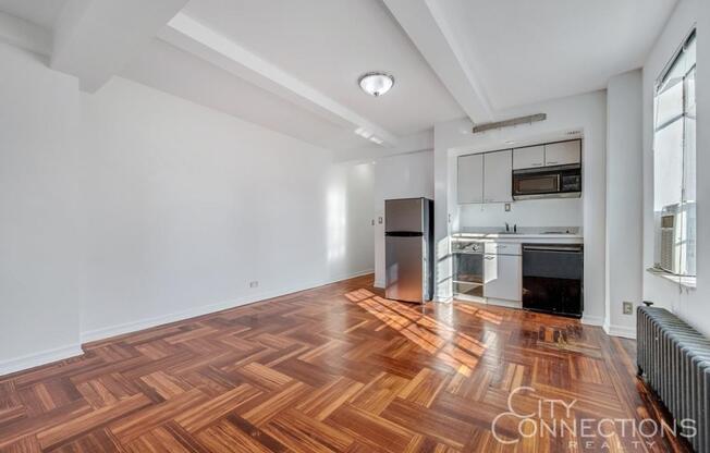 Studio, 1 bath, $2,700, Unit 2517