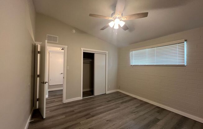 2 beds, 1 bath, $1,245