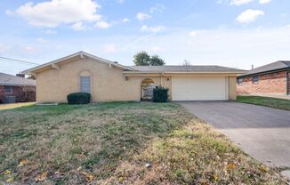 Beautiful 3/2 Home in Southwest Fort Worth