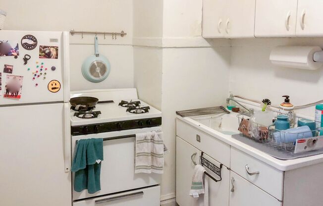 1 bed, 1 bath, 834 sqft, $1,950, Unit 436-1H