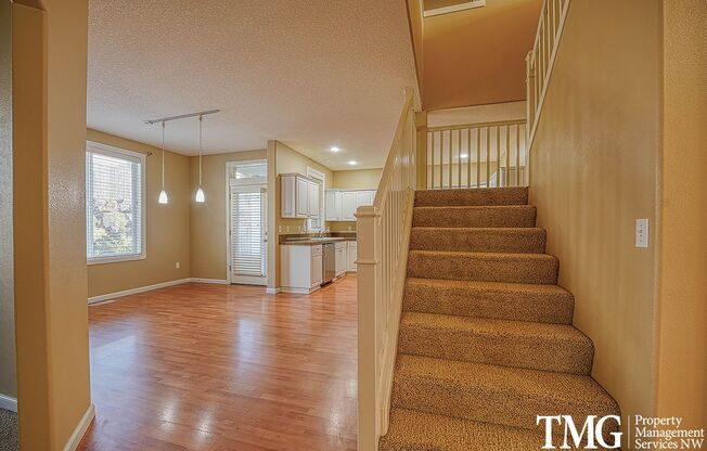 Spacious 4 BD Home with Loft & Community Amenities