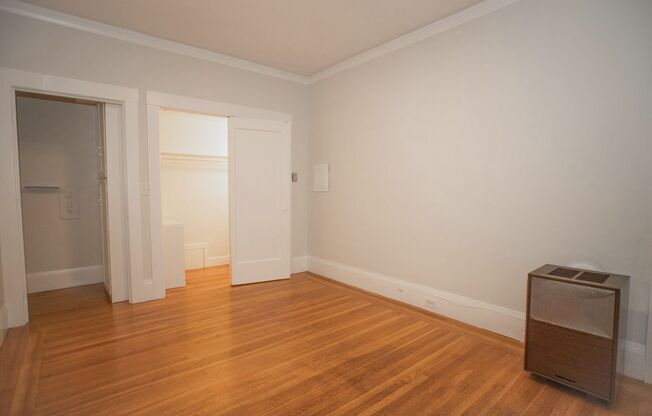 1 bed, 1 bath, $1,795, Unit 4