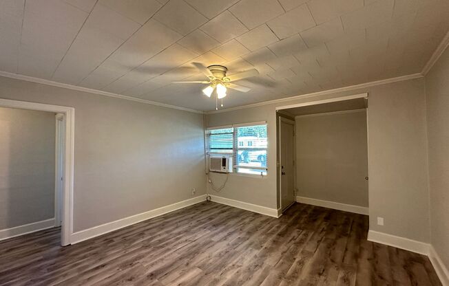 2 beds, 1 bath, $1,000