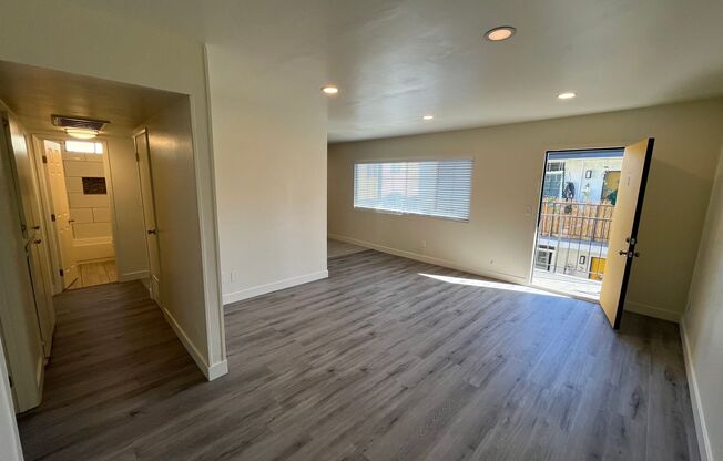 2 beds, 1 bath, 900 sqft, $2,095, Unit Unit 08