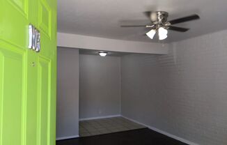 Palms Apartments
