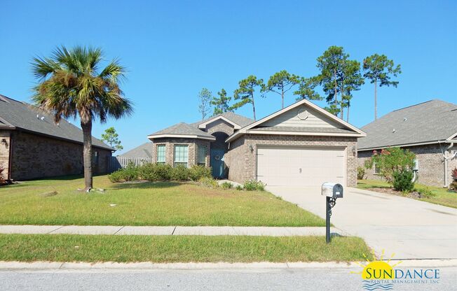 Gorgeous 4 Bedroom Home in Driftwood Estates (Community Pool)!