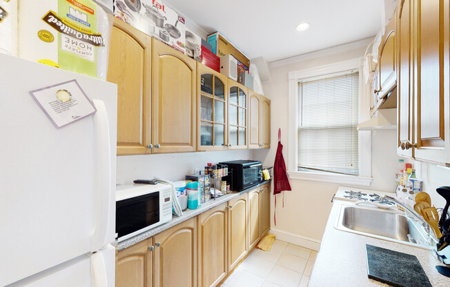 1 bed, 1 bath, 650 sqft, $2,650, Unit 11