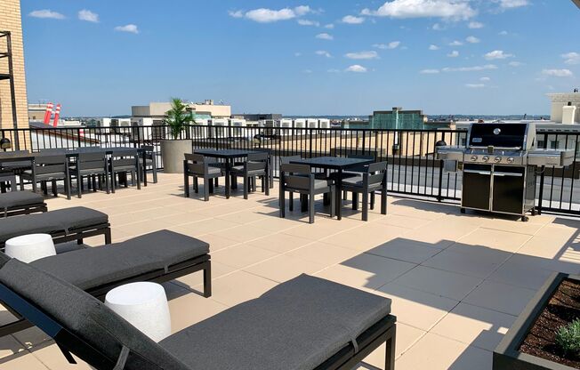 1 bed, 1 bath, 505 sqft, $2,555, Unit 912