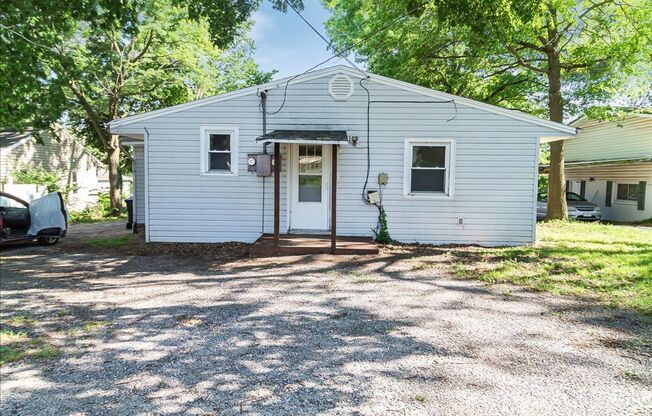 407 Hamilton