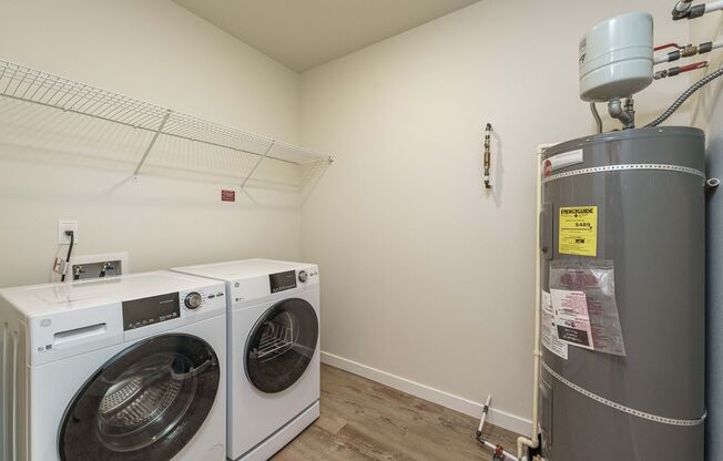 2 beds, 2 baths, 1,021 sqft, $2,070, Unit 510