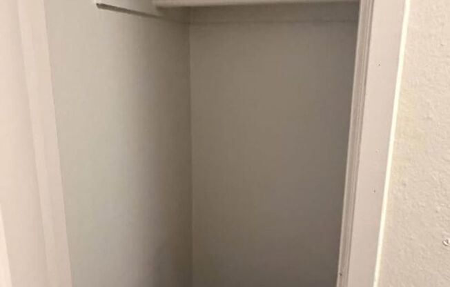 1 bed, 1 bath, 815 sqft, $2,395, Unit 222