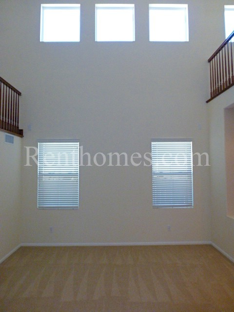 Scripps Ranch, 10527 Stony Ridge Way, Beautiful Views, Dual AC Systems, Fireplace, Water Fall, 1BR/BA Down, 3 Car Garage!