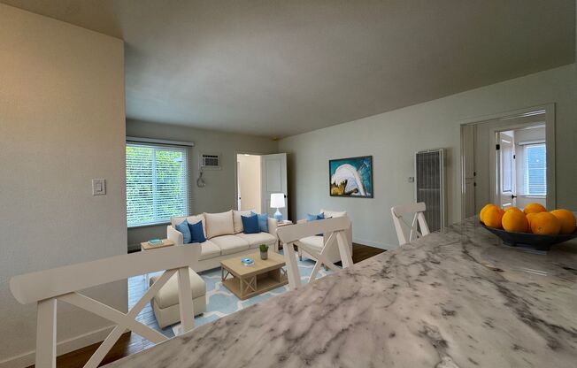 3 beds, 2 baths, 1,020 sqft, $6,499, Unit House