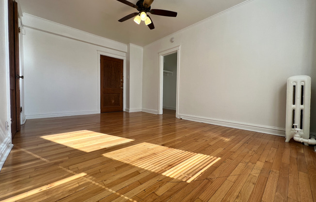 1 bed, 1 bath, 525 sqft, $1,110, Unit 316