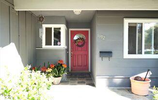 3 beds, 2 baths, $4,549