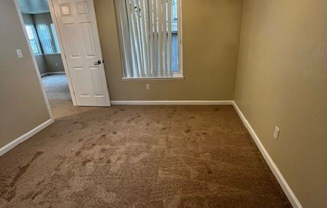 2 beds, 1 bath, 825 sqft, $1,850, Unit 114