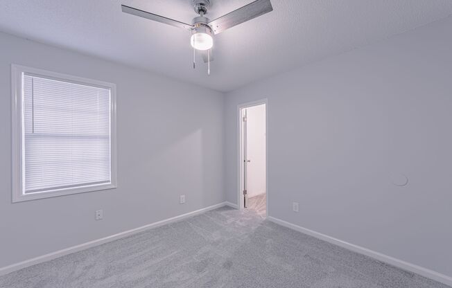 2 beds, 1.5 baths, 1,050 sqft, $1,550, Unit 15-2859