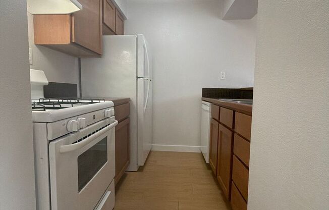 1 bed, 1 bath, 700 sqft, $1,254, Unit OCR-243