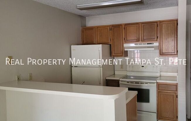 8683 Key Royale Ln #101