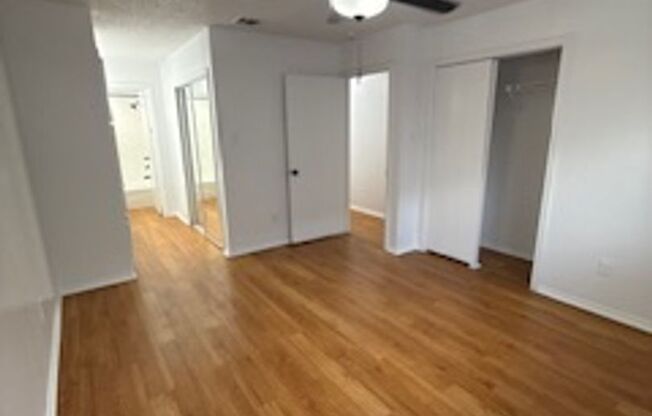 3 beds, 2 baths, 1,147 sqft, $1,875, Unit 11606A