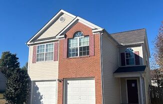 3 bed and 2.5 bath in Rex, Georgia!