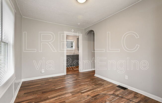 343 N 42 ST