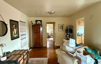 1 bed, 1 bath, 656 sqft, $1,025, Unit A32
