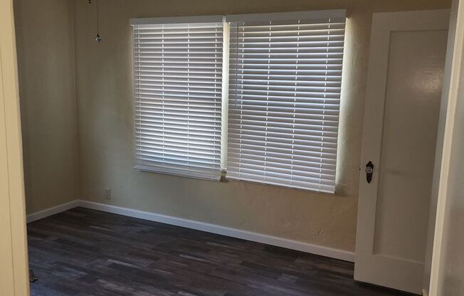 2 beds, 1 bath, $1,999