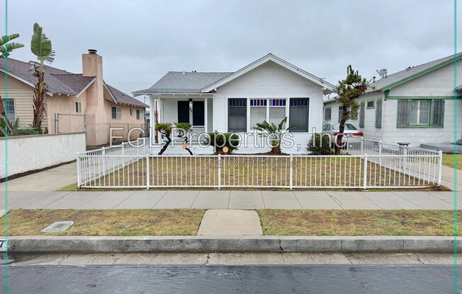 2937 8 AVE