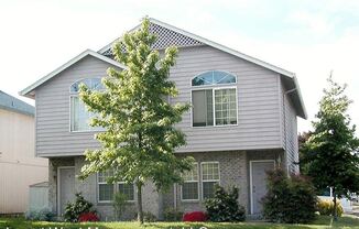 703 E 39th STREET