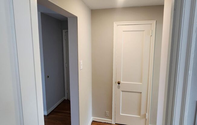 1 bed, 1 bath, 663 sqft, $1,855, Unit D-10