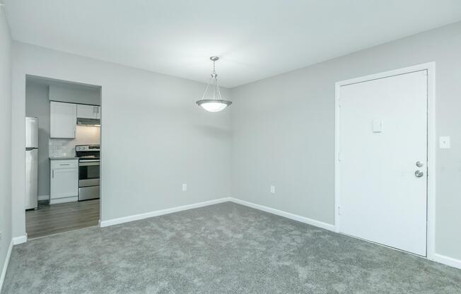 NICE LIGHTING IN THREE BEDROOM APARTMENT FOR RENT