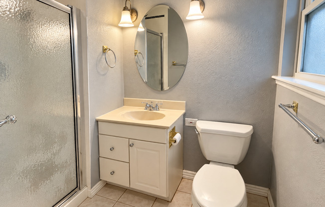 3 beds, 2 baths, $1,795