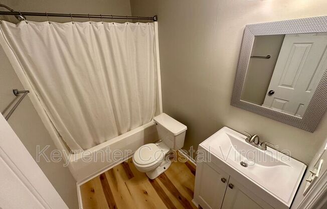 2102 QUEEN ANNES CT