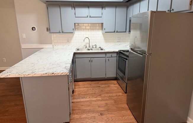 Relax and Enjoy Lake Royale!