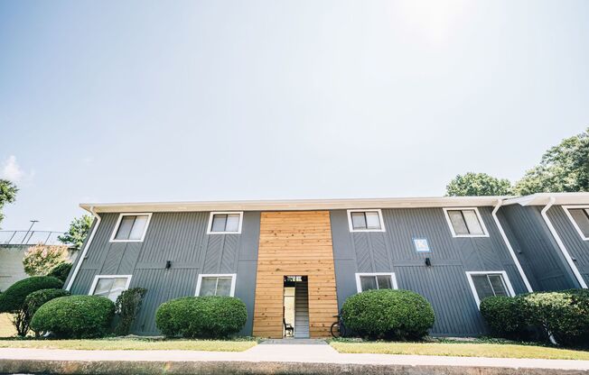 1 bed, 1 bath, 815 sqft, $1,275, Unit K4