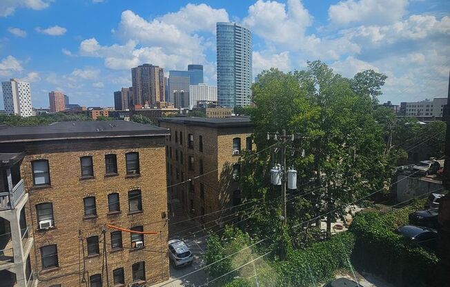 1 bed, 1 bath, 486 sqft, $1,105, Unit 316-412