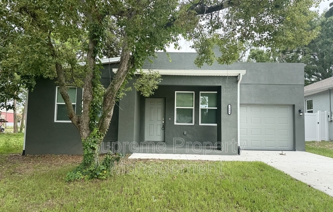 2604 N 29 ST