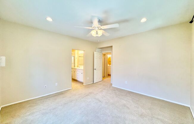 Beautiful 1Bd/1.5Ba Available In Irvine