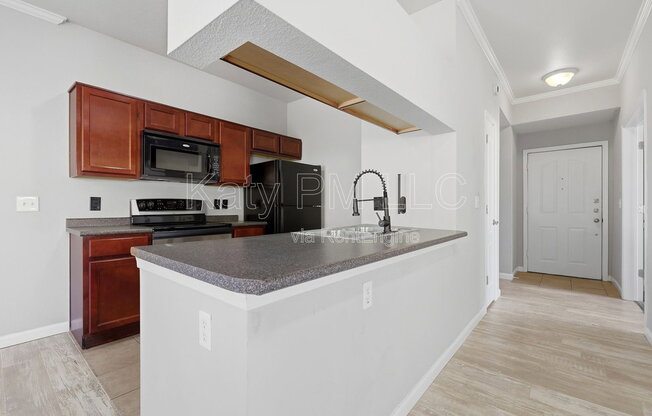 2 beds, 1 bath, 855 sqft, $1,500, Unit Apt 1053