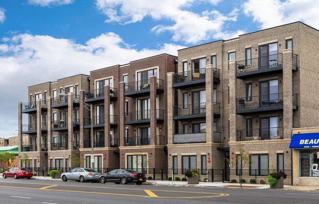 The Oak Park Edge Luxury Apartments