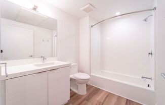 1 bed, 1 bath, 672 sqft, $3,195, Unit 212