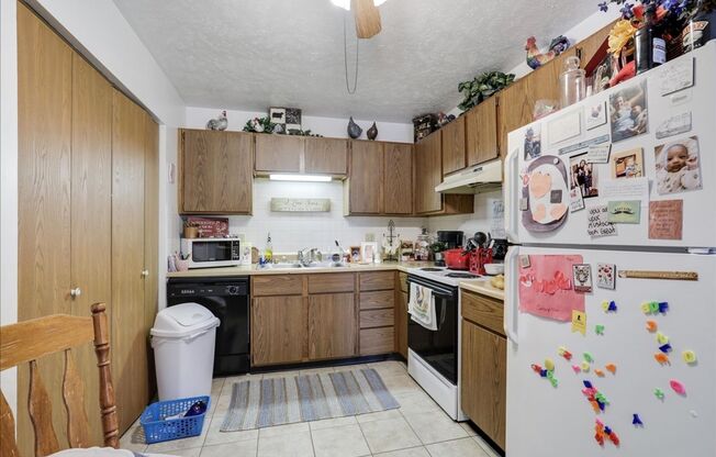 2 beds, 1 bath, $950