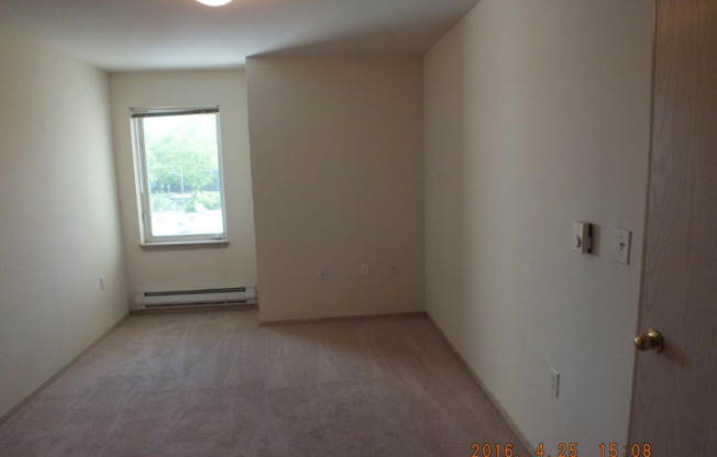 12549 28 AVE NE