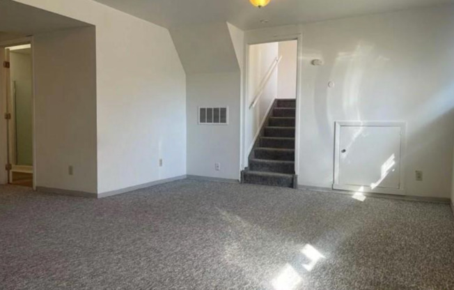 3 beds, 2 baths, $1,995