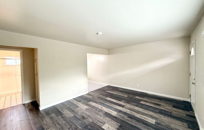 2 beds, 1 bath, 797 sqft, $2,295, Unit 53