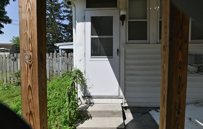 42 E Locust Street