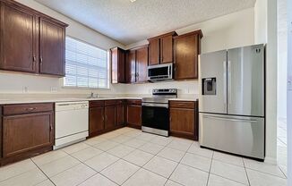 3 beds, 2 baths, $1,895