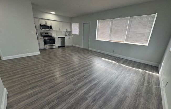 6877 Abbott Ave Miami Beach, FL 33141