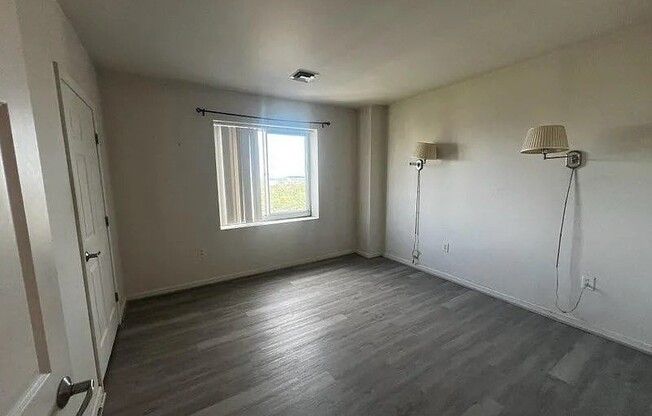 1 Cityview Ln